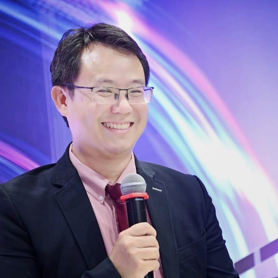 Teacher Chutiwat Suwatthipong